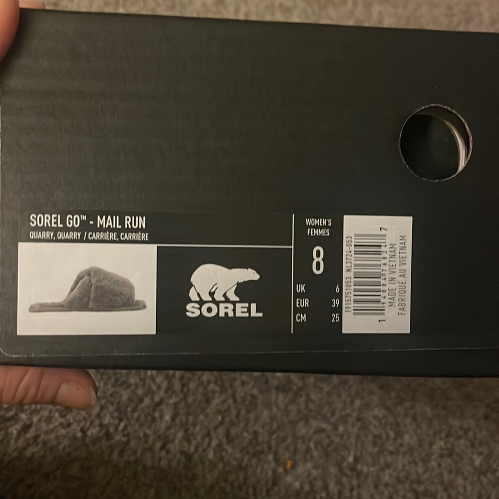 Brand New Sorel Slippers! Super super soft!